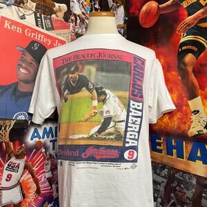 Vintage Cleveland Indians‎ 1996 Carlos Baerga MLB Player Tee